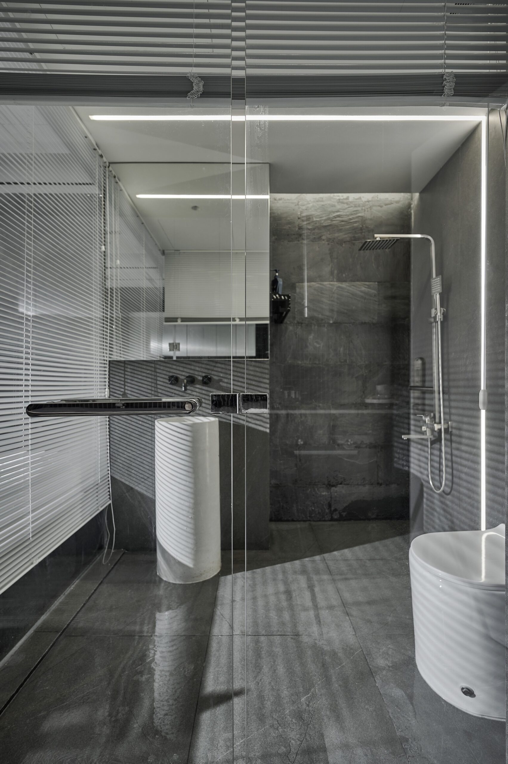 Căn hộ studio 30m2 Vinhomes Smart City - Phong cách hiện đại tone đen - xám