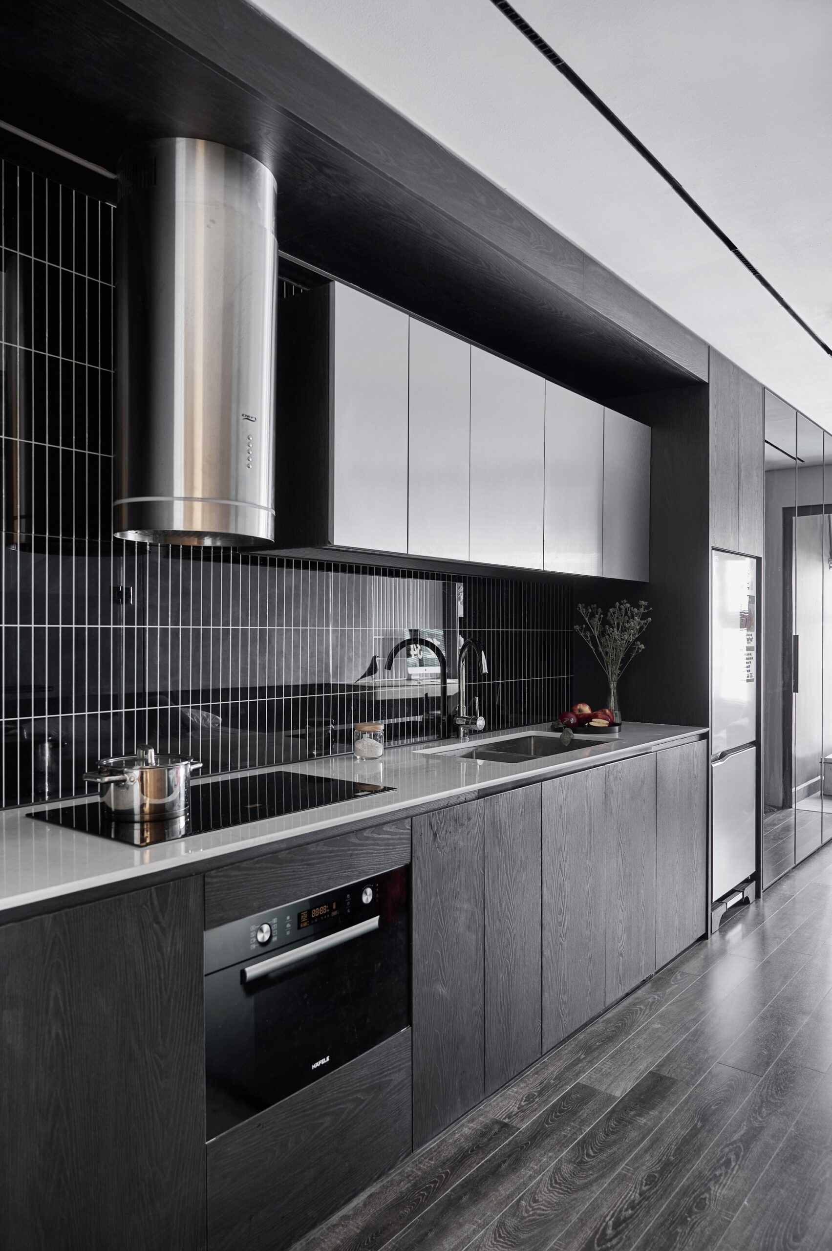 Căn hộ studio 30m2 Vinhomes Smart City - Phong cách hiện đại tone đen - xám